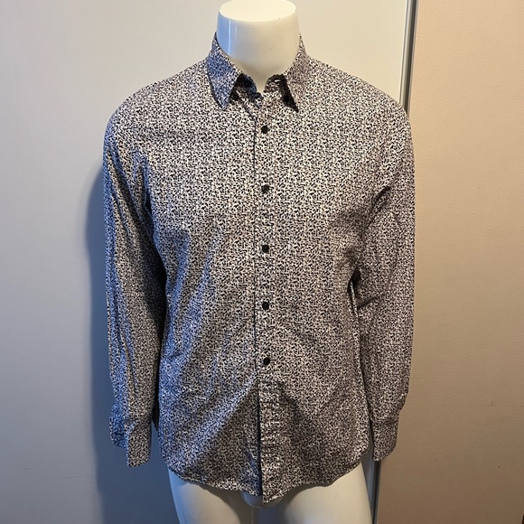 Michael Kors Size M Button Down - Picture 1 of 4